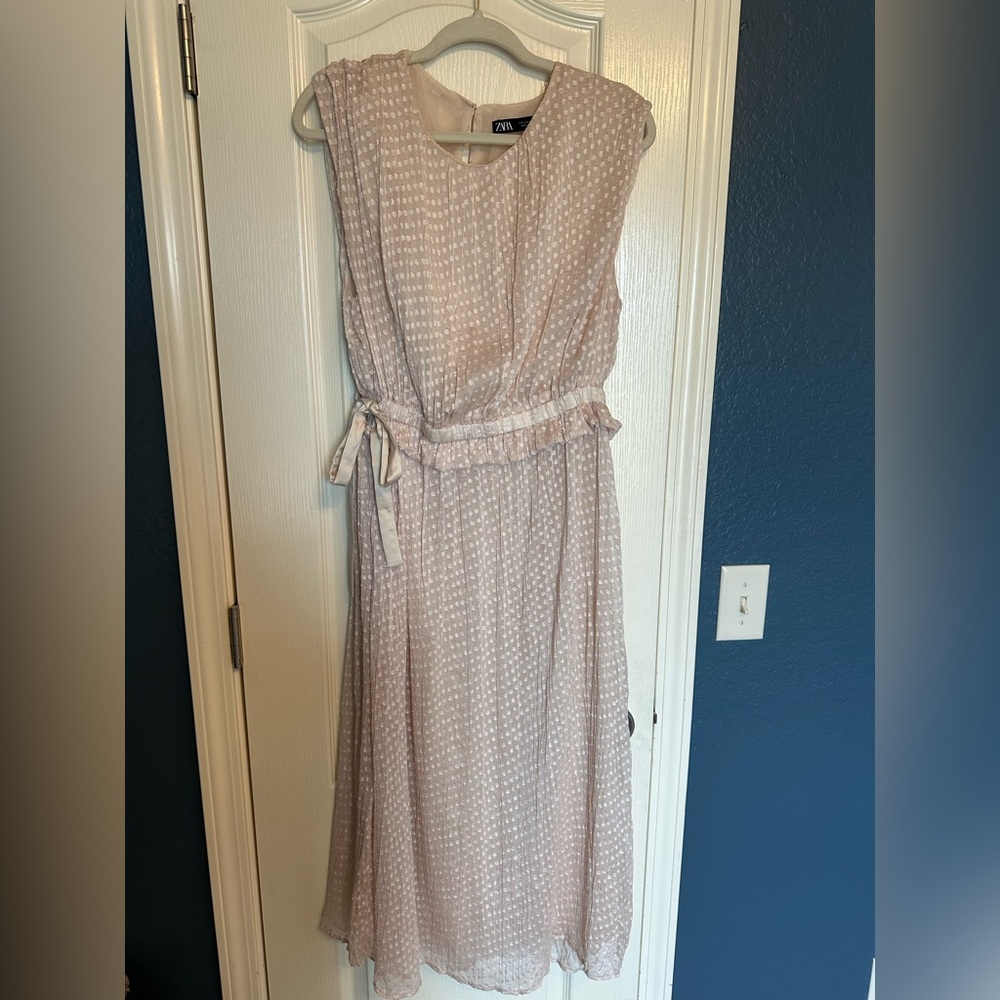 Zara Blush Midi Dress with Belted Waist